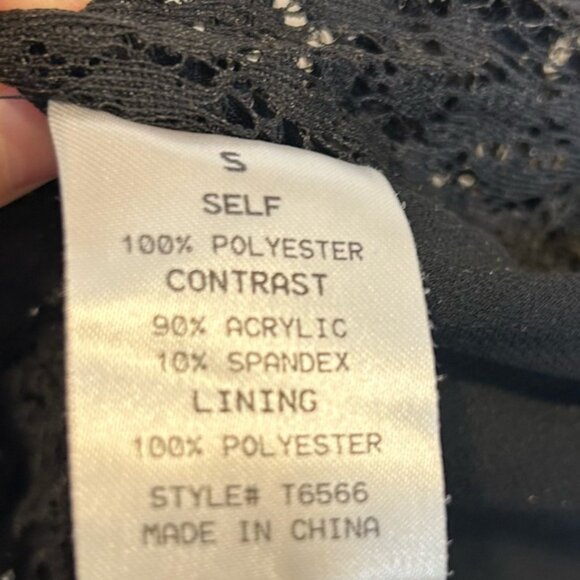 Hommage LA Sheer Lace Back Long Sleeve Crop Top Black Lace Trim - Picture 6 of 6